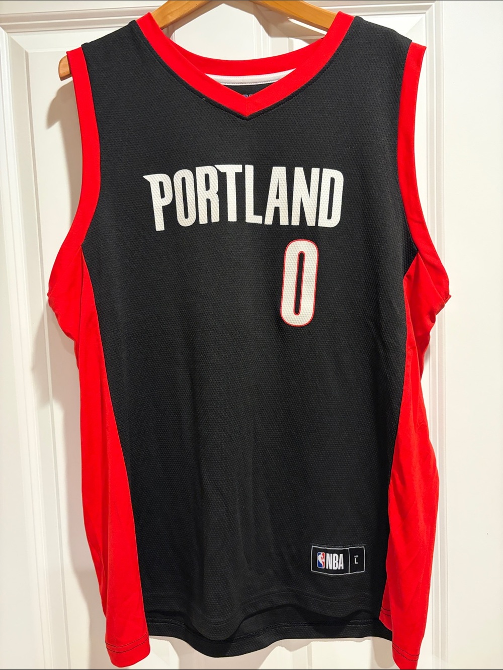 Portland Trailblazers Lillard jersey NBA large men’s L Blazers EUC Letter O